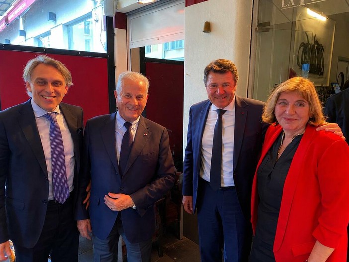 Parco Alpi Liguri: nuove opportunità di sviluppo grazie alla Cooperazione Transfrontaliera Parco Alpi Liguri: nuove opportunità di sviluppo grazie alla Cooperazione Transfrontaliera