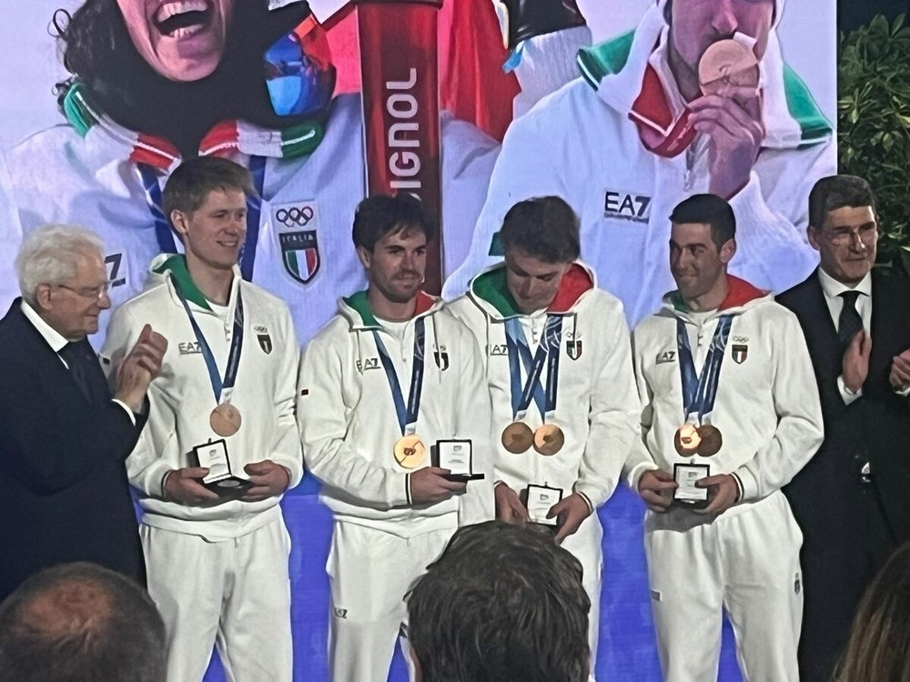 Carollo premiato al Quirinale per la medagli alle Olimpiadi invernali Carollo premiato al Quirinale per la medagli alle Olimpiadi invernali