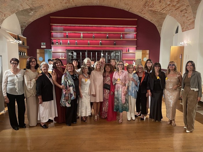 Zonta Club Alba Langhe Roero apre il biennio 2026-2028: giovani, diritti, territorio e nuove progettualità al centro del mandato di Liliana Allena Zonta Club Alba Langhe Roero apre il biennio 2026-2028: giovani, diritti, territorio e nuove progettualità al centro del mandato di Liliana Allena