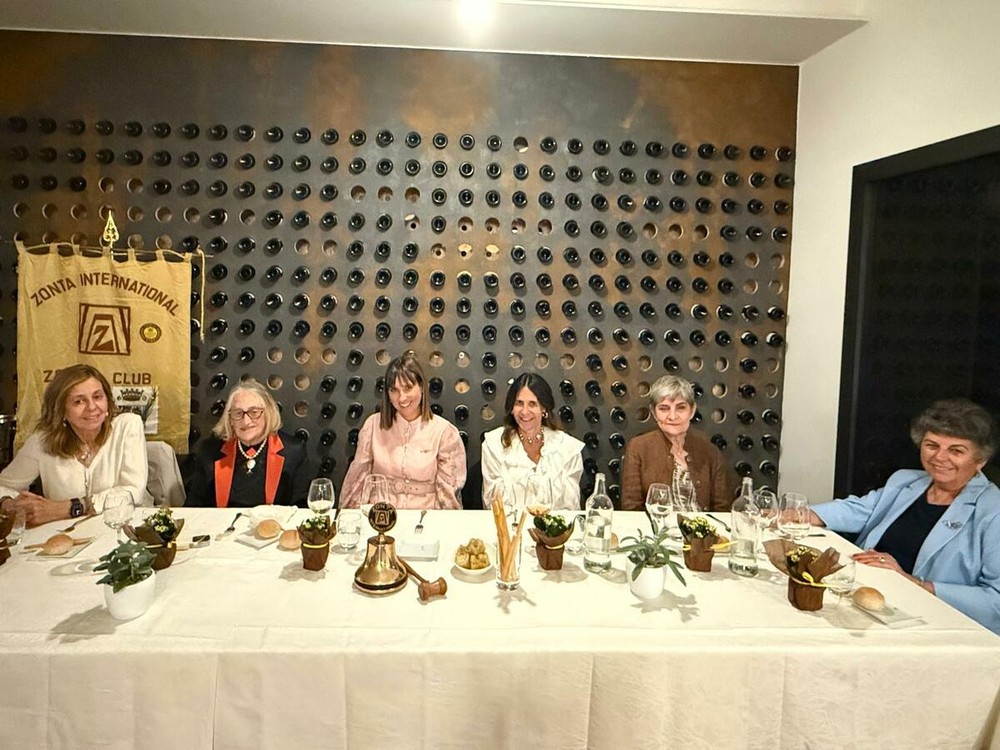 Zonta Cuneo, la presidente Silvia Quaranta apre l'anno sociale 2026-2027 Zonta Cuneo, la presidente Silvia Quaranta apre l'anno sociale 2026-2027