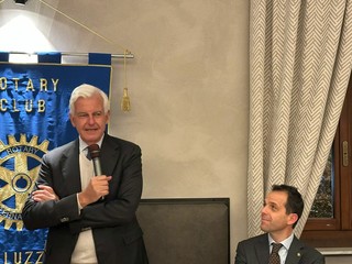 Alessandro Profumo al Rotary Saluzzo - foto Luigi Fassino