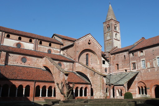 Giornate Fai di Primavera nel Saluzzese: protagonisti l’abbazia di Staffarda e il Castello della Manta