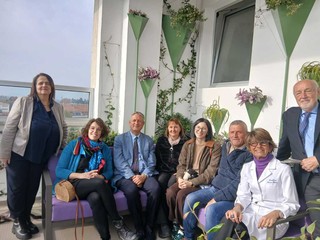 Momenti dell'inaugurazione del Terrazzo in fiore nella Pediatria Oncologica di Savigliano Momenti dell'inaugurazione del Terrazzo in fiore nella Pediatria Oncologica di Savigliano