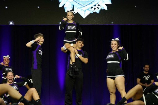 Alba Cheer: Titans su e giù nella prima giornata al NALC Alba Cheer: Titans su e giù nella prima giornata al NALC