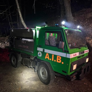 Incendio boschivo a Frabosa Soprana: in fiamme un castagneto Incendio boschivo a Frabosa Soprana: in fiamme un castagneto