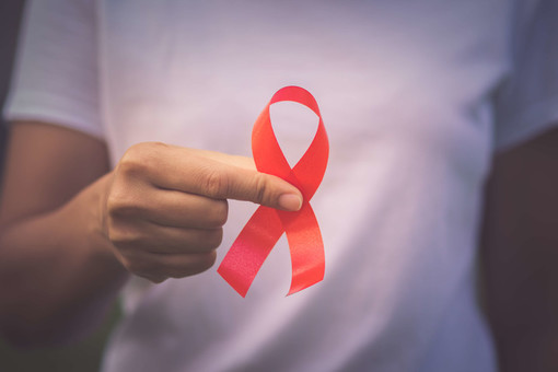 HIV-AIDS: nel 2019 infezioni in calo anche in Piemonte, ma resta alta l’incidenza tra i più giovani