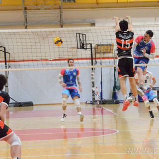 VOLLEY DM / Mercatò Alba ko contro la capolista Villanova