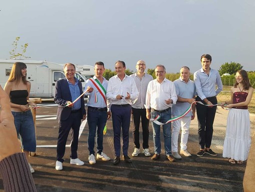 Piozzo, inaugurata la nuova area camper di frazione San Grato Piozzo, inaugurata la nuova area camper di frazione San Grato