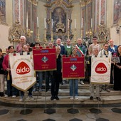 Festa annuale per l'Avis di Garessio, con la consegna dei distintivi ai donatori Festa annuale per l'Avis di Garessio, con la consegna dei distintivi ai donatori