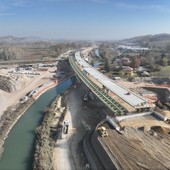 L'immagine del varo dell'ultimo ponte lo scorso novembre in vista del completamento dell'autostrada Asti-Cuneo e sua apertura integrale L'immagine del varo dell'ultimo ponte lo scorso novembre in vista del completamento dell'autostrada Asti-Cuneo e sua apertura integrale