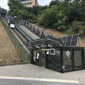 L'ascensore inclinato di Cuneo compie 16 anni