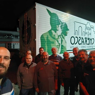 Cherasco presente all’Adunata Nazionale degli Alpini: il racconto della trasferta a Genova
