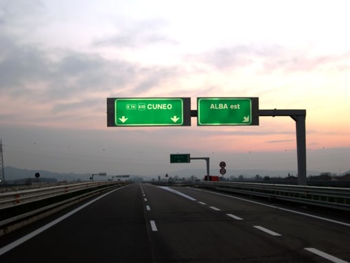 Autostrada Asti-Cuneo: i lavori proseguono ma i problemi non mancano