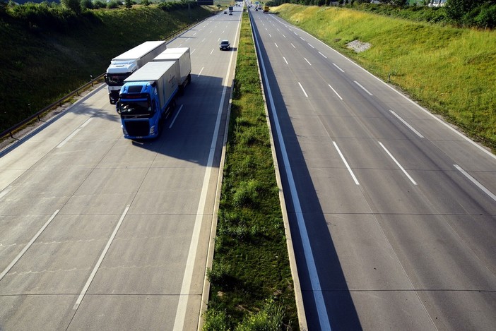 “Strade, autostrade e trafori: collegamenti di oggi e di domani…”, un incontro a Cuneo “Strade, autostrade e trafori: collegamenti di oggi e di domani…”, un incontro a Cuneo