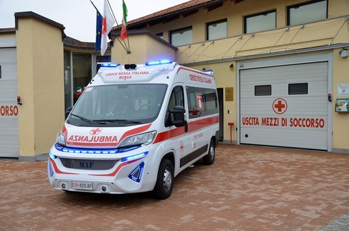 A Busca si inaugura la nuova ambulanza della Croce Rossa