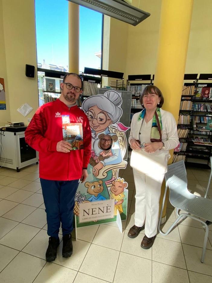 “Nenè e alla fine arriva Sofia”: presentato a Roccavione il libro di Nives Forza “Nenè e alla fine arriva Sofia”: presentato a Roccavione il libro di Nives Forza
