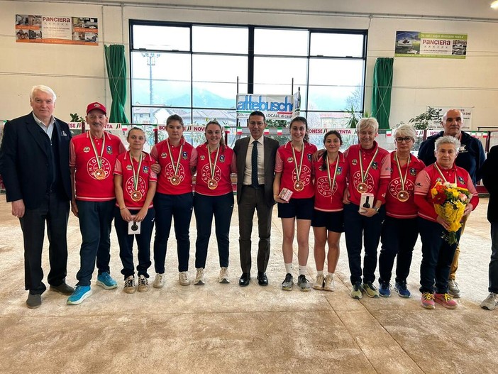 BOCCE / Auxilium Saluzzo, bronzo al volo femminile e vittoria nel maschile