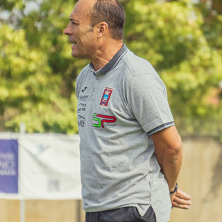 L'allenatore del Saluzzo Antonino Asta (foto - pagina FB Saluzzo Calcio)