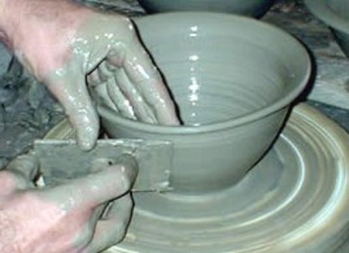 Mondovì: innovazione nell’artigianato e nella ceramica, con le nuove tecniche produttive
