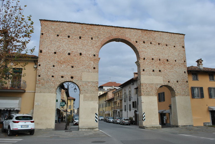 Cherasco, affidati i lavori per la riqualificazione urbana di via Vittorio Emanuele II Cherasco, affidati i lavori per la riqualificazione urbana di via Vittorio Emanuele II