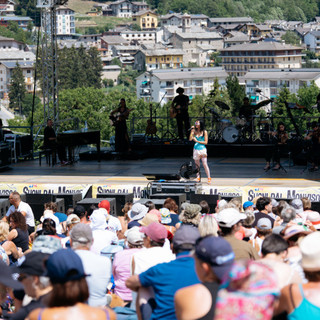 Sampeyre: Suoni dal Monviso fa sold out con Arisa e lancia i prossimi appuntamenti