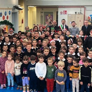 Il Comune di Monastero Vasco dona agli studenti la tessera della biblioteca Il Comune di Monastero Vasco dona agli studenti la tessera della biblioteca