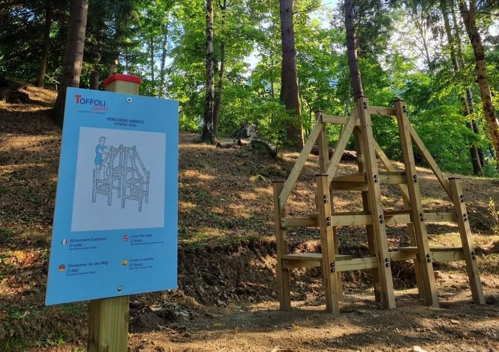 I volontari ripuliscono l'are dei ai Boschetti a Garessio