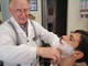 Il barbiere Giulio Grosso festeggia 70 anni ed una lunga storia di bottega