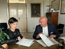 La dottoressa Bringhen con il Commissario dell'Azienda Ospedaliera S.Croce e Carle Livio Tranchida La dottoressa Bringhen con il Commissario dell'Azienda Ospedaliera S.Croce e Carle Livio Tranchida