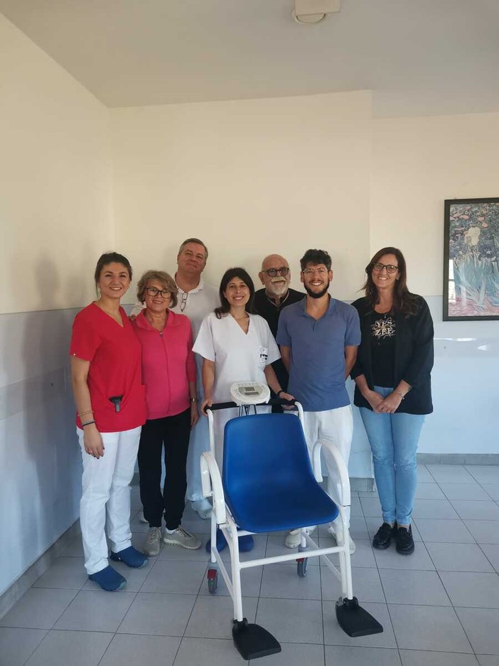 Una nuova bilancia pesapersone a sedia per la RSA Ospedale Civile di Busca Una nuova bilancia pesapersone a sedia per la RSA Ospedale Civile di Busca