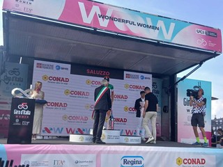 Saluzzo, gran finale del Giro d'Italia Women Saluzzo, gran finale del Giro d'Italia Women