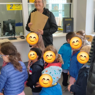 Una lettera vale più di mille click: la scuola dell'infanzia di Sampeyre conquista Radio Deejay [VIDEO]