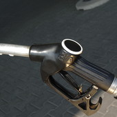 Rincari carburanti, Confartigianato Cuneo: “Servono misure urgenti per sostenere le imprese del comparto del trasporto persone”