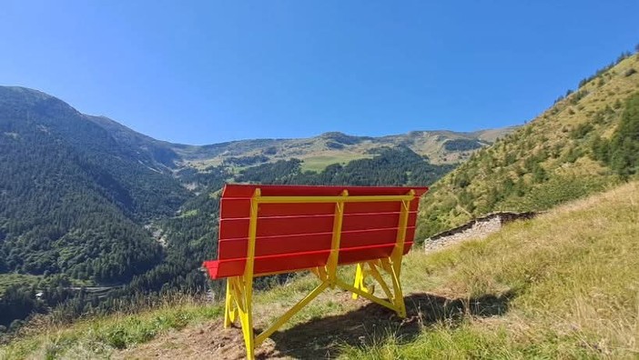 La Big Bench di Piaggia (Briga Alta) La Big Bench di Piaggia (Briga Alta)