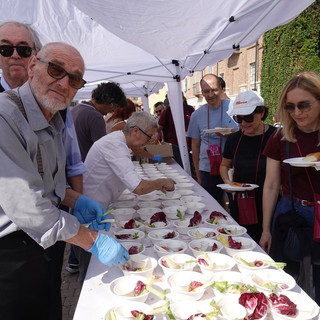Scarpe comode, pronti, partenza, via! A Bra torna Da Cortile a Cortile