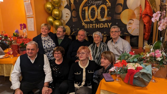 La festa per i 100 anni di Rosa Viggiano