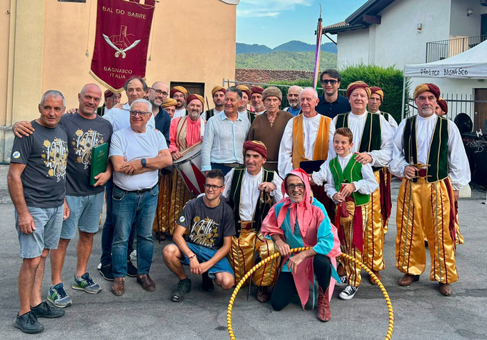 Il presidente Robaldo e i consiglieri Danna e Pulitanò a "Bagnasco a Colori" Il presidente Robaldo e i consiglieri Danna e Pulitanò a "Bagnasco a Colori"