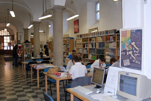 Mondovì: chiusura al pubblico più lunga per la biblioteca civica durante le Feste