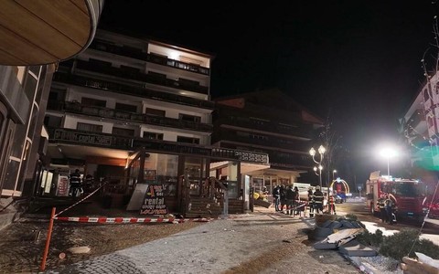 Il Constellation, andato a fuoco a Capodanno a Crans Montana, in Svizzera