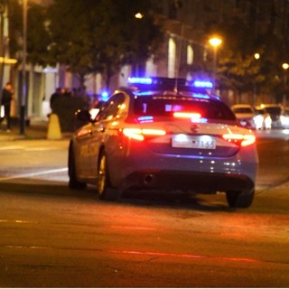La Polizia di Stato intensifica i controlli: denunciato un uomo per spaccio, una donna per resistenza a pubblico ufficiale La Polizia di Stato intensifica i controlli: denunciato un uomo per spaccio, una donna per resistenza a pubblico ufficiale