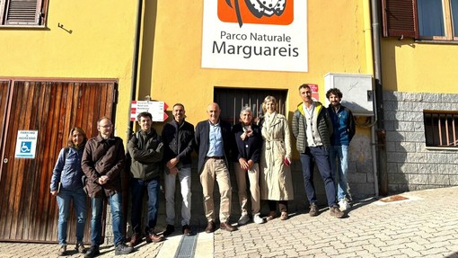 Centro della Biodiversità Vegetale: un progetto di sistema a livello locale e regionale Centro della Biodiversità Vegetale: un progetto di sistema a livello locale e regionale