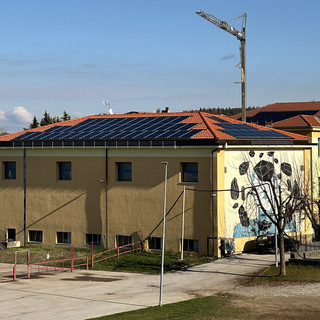 Chiusa di Pesio, completato il nuovo tetto della palestra della scuola media: intervento da 149.500 euro Sottotitolo Chiusa di Pesio, completato il nuovo tetto della palestra della scuola media: intervento da 149.500 euro Sottotitolo