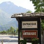 Entracque isolata da due settimane: "Senza telefono fisso e cellulare. Così si spopola la montagna"