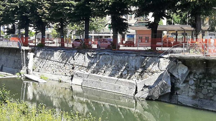 La zona interessata dal crollo La zona interessata dal crollo