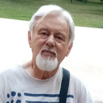 "Ora insegna agli Angeli a giocare a bocce": a Borgo San Dalmazzo l'addio a Carlo Giraudo "Ora insegna agli Angeli a giocare a bocce": a Borgo San Dalmazzo l'addio a Carlo Giraudo