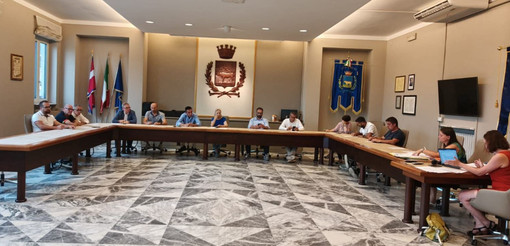 Uno scatto della seduta di venerdì sera Uno scatto della seduta di venerdì sera