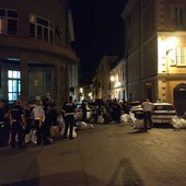 Notte da incubo per il personale dei seggi: ore di coda per consegnare il materiale elettorale a Cuneo
