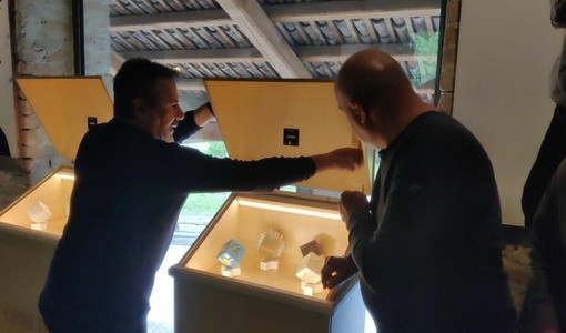 Nel weekend è ancora visitabile la mostra  “Cubiqa in Ceramiqa”, presso il Museo della Ceramica. di Mondovì