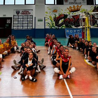Il Centallo Volley ha organizzato un allenamento congiunto per celebrare i suoi 40 anni