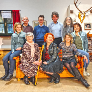 “La Calzamaglia aps” di San Pietro del Gallo, compagnia teatrale affiliata alle Acli, compie 20 anni